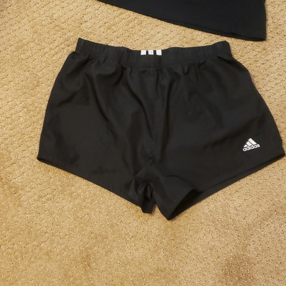 Adidas set of running shorts and tshirt. - Picture 3 of 6